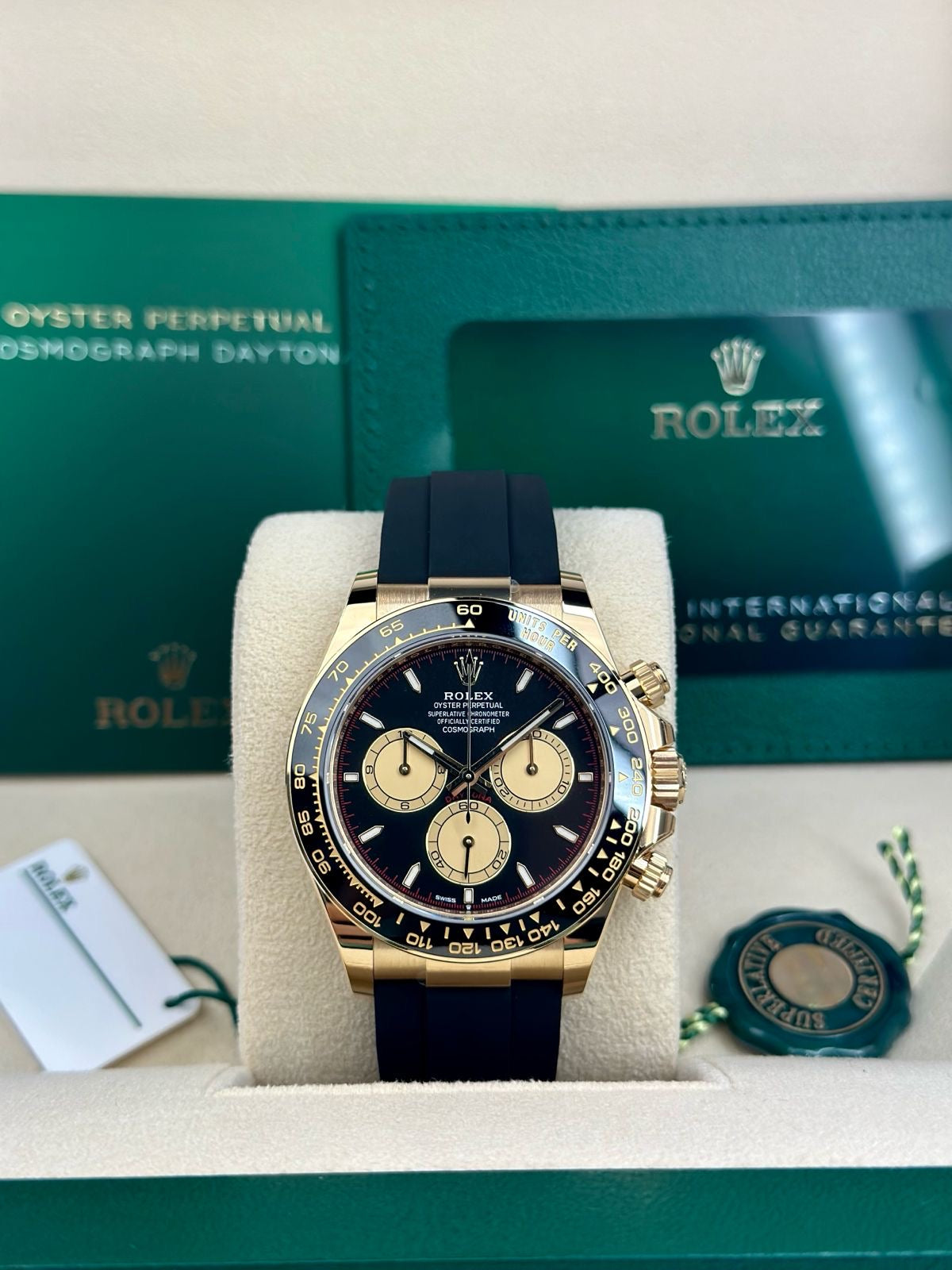 ROLEX DAYTONA COSMOGRAPH YELLOW GOLD, PAUL NEWMAN DIAL, OYSTERFLEX, 126518LN