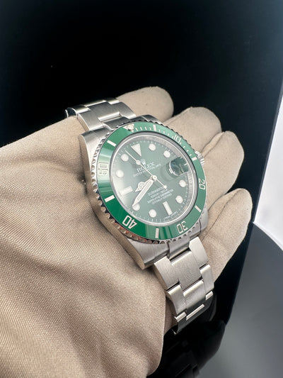 Rolex Submariner Hulk Green Dial Steel 116610v Pre-owned