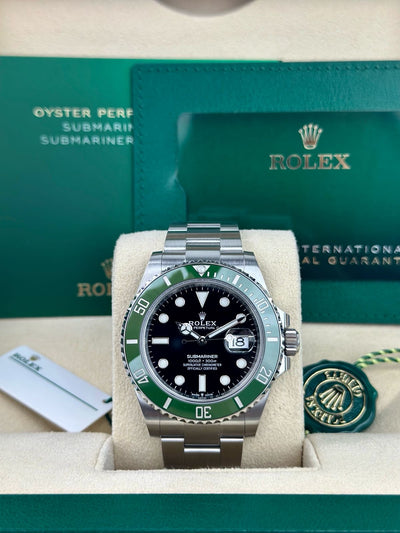 Rolex Submariner Date, Oyster, 41 mm, Oystersteel ref. 126610LV “Starbucks “