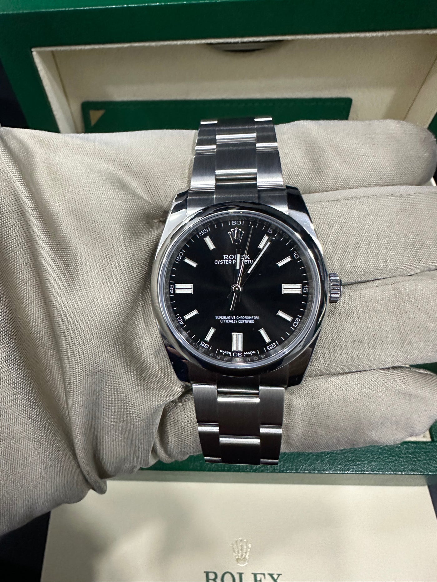 ROLEX OYSTER PERPETUAL 36, BLACK DIAL OYSTER BAND 116000 PREOWNED