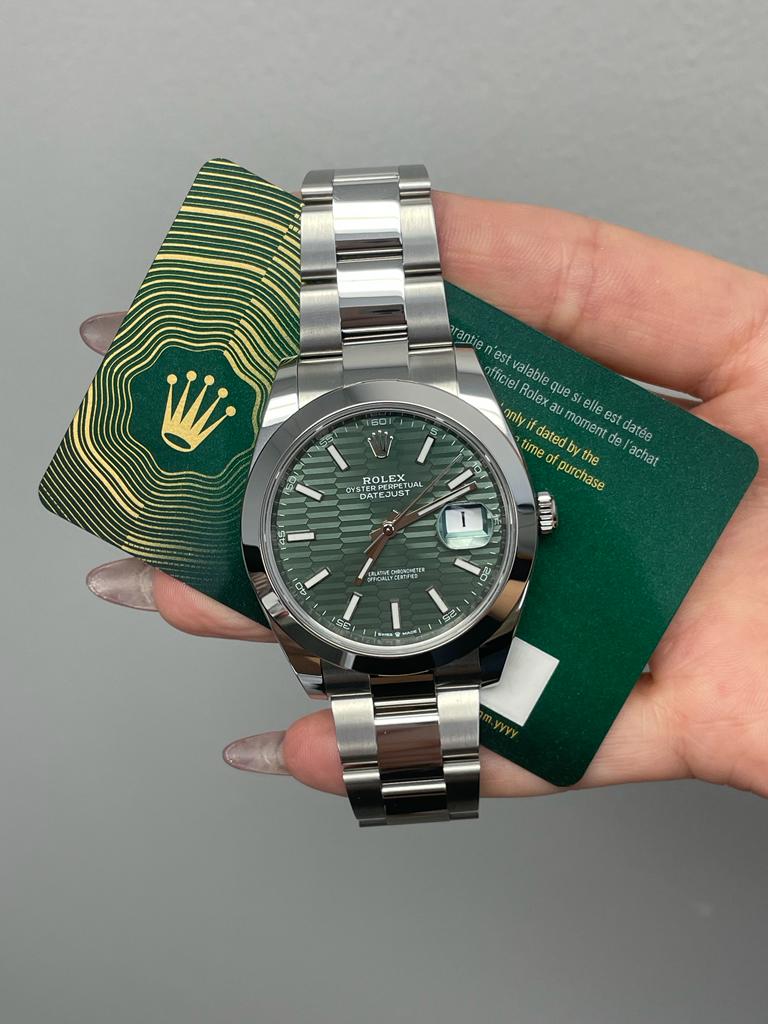 Rolex Datejust 41, Oyster, 41 mm, Oystersteel, Mint green fluted-motif Dial, Oyster Bracelet, 126300