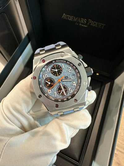 Audemars Piguet Royal Oak Offshore selfwinding chronograph, 42mm, Baby blue, ref 26238ST