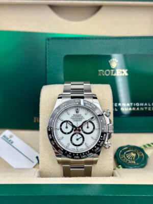 Rolex Cosmograph Daytona, Oyster, 40mm, Oystersteel, Ref. 126500LN (PANDA) - Image 3