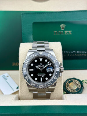 ROLEX GMT-MASTER II 126710GRNR '' BRUCE WAYNE'' OYSTER BRAND NEW - Image 2