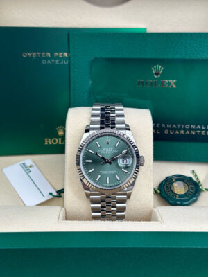 ROLEX DATEJUST 36, OYSTER, 36 MM, OYSTERSTEEL AND WHITE GOLD, MINT GREEN DIAL, JUBILEE BRACELET, 126234