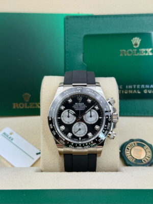 ROLEX COSMOGRAPH DAYTONA 40 MM, 18KT WHITE GOLD, BLACK DIAMOND DIAL, OYSTERFLEX BRACELET 126519LN