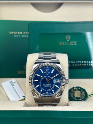 Rolex Sky-Dweller, Oyster, 42mm, Blue dial jubilee bracelet, oystersteel and white gold, 336934 (Copy)