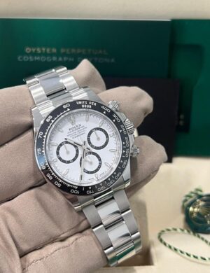 Rolex Cosmograph Daytona, Oyster, 40mm, Oystersteel, Ref. 126500LN (PANDA) - Image 2