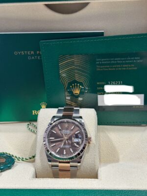 Rolex datejust 36, Chocolate Dial, Oyster Bracelet, 36 mm, Oystersteel and everose gold ref. 126231 - Image 2