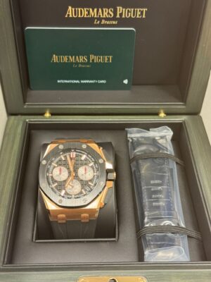 Audemars Piguet Royal Oak Offshore Selfwinding Chronograph, Black Dial, 18kt pink gold case, Black ceramic bezel,  26420RO.OO.A002CA.01 - Image 2