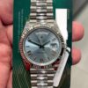 Rolex Day-Date 40, Oyster, 40mm, Platinium, Ice-Blue Dial, President Bracelet, ref 228236 - Image 2