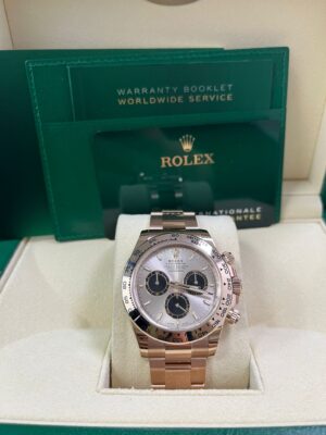 Rolex Cosmograph daytona, Oyster, 40 mm, 18kt Everose gold, Sundust Dial, 18kt Everose gold bezel and Oyster bracelet, 126505 - Image 2