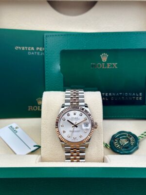 Rolex Datejust 31, Oyster, 31 mm, Two Tone, Oystersteel and white gold, Silver with diamonds Dial, Jubilee Bracelet ref. 278271 - Image 2