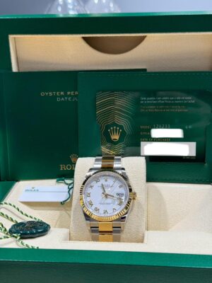 Rolex  Datejust 36, Oyster, 36 mm, Oystersteel and yellow gold features,  white Roman dial, oyster bracelet, 126233 - Image 2